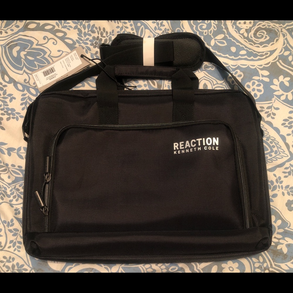 Kenneth Cole REACTION Case Werks Laptop Shoulder Bag